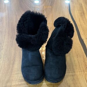 Women’s UGG boots